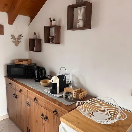 Anza Village - Steine Hüüs 1 Vanzone