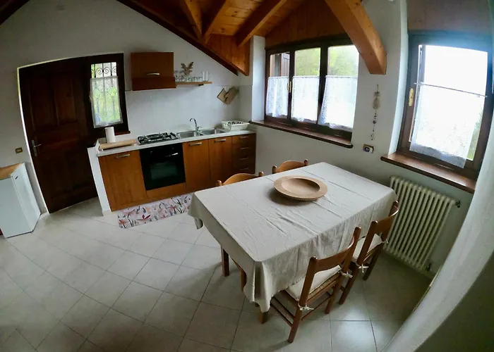 Anza Village - Steine Hueues 1 *